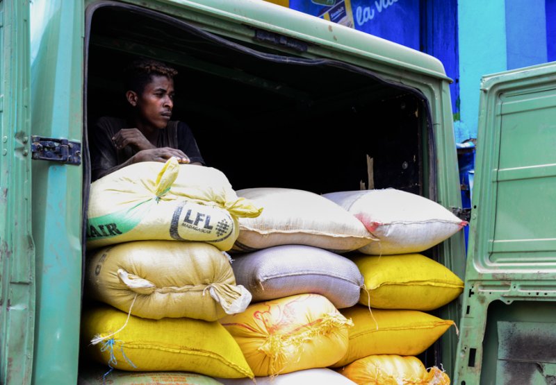 Reis Verkäufer Hafen Foulpointe