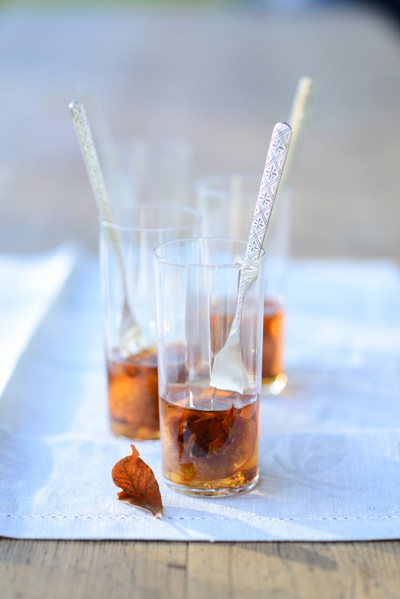 Eingelegte Mispeln in Cognac